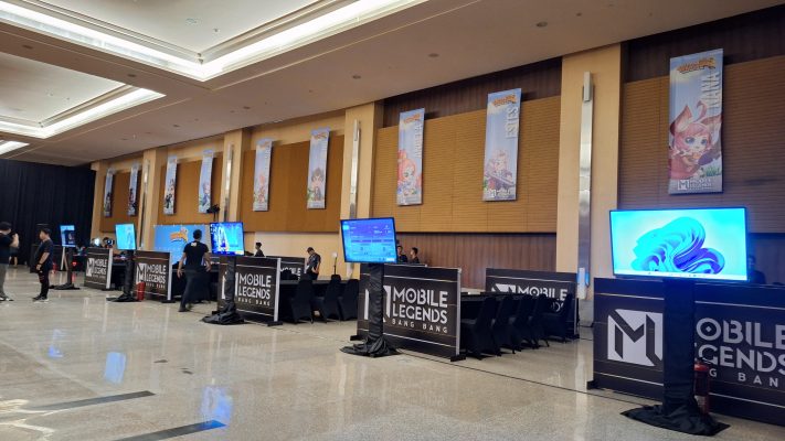 TV vs Digital Signage untuk Event